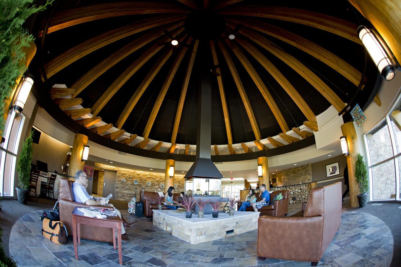 Manitoulin Hotel And Conference Centre Little Current 外观 照片