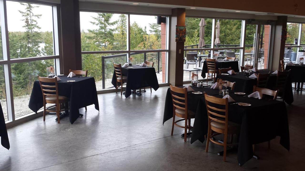 Manitoulin Hotel And Conference Centre Little Current 外观 照片